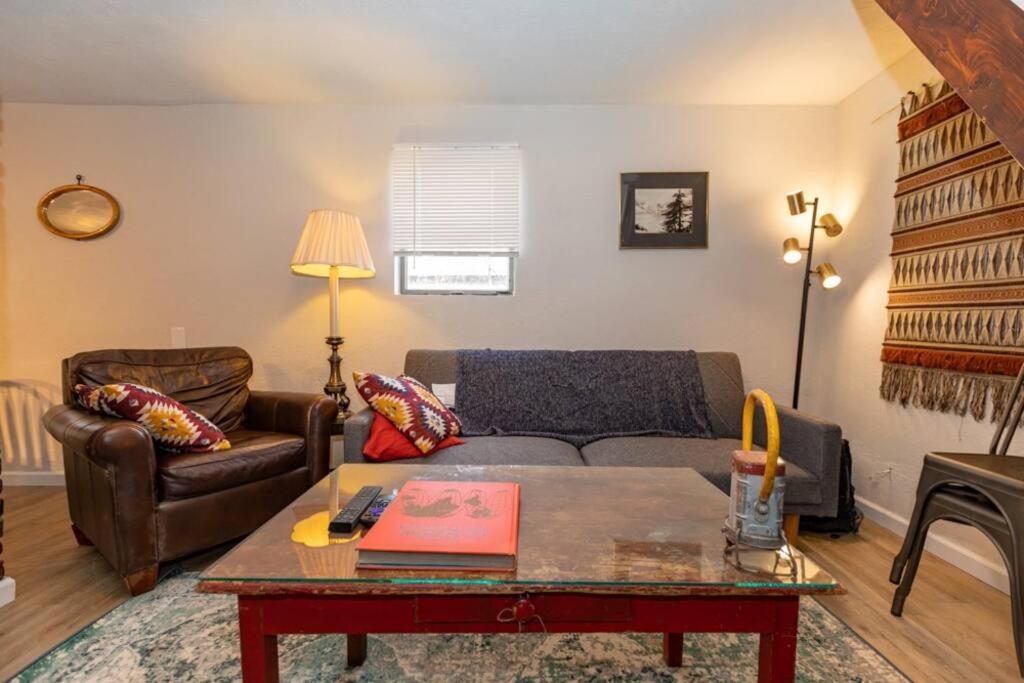 Cozy & Comfy Cottage In The City - W Parking 피츠버그 외부 사진